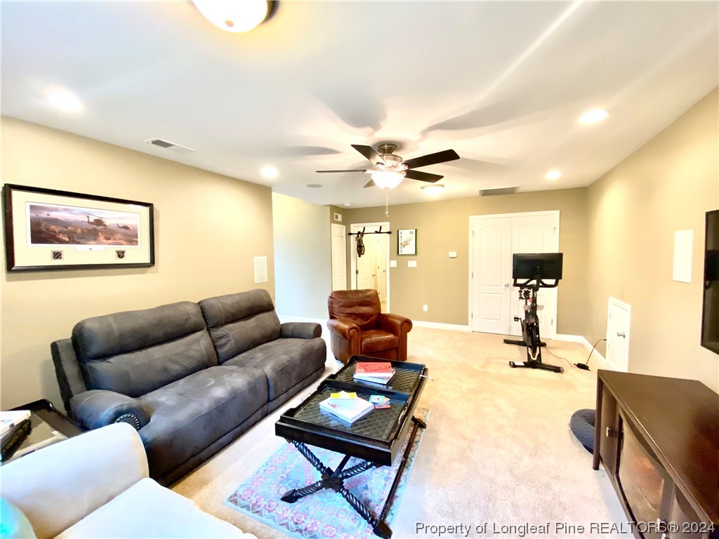 712 Little Bridge Road Fayetteville, NC 28311 - Photo 38 of 49 Gallery Image 38
