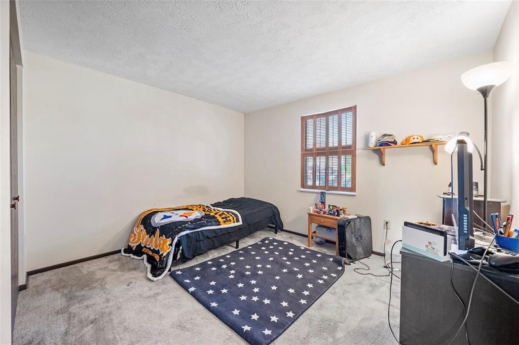1109 Old Farm Road Lawrence, PA 15055 - Photo 20 of 28 Secondary Bedroom