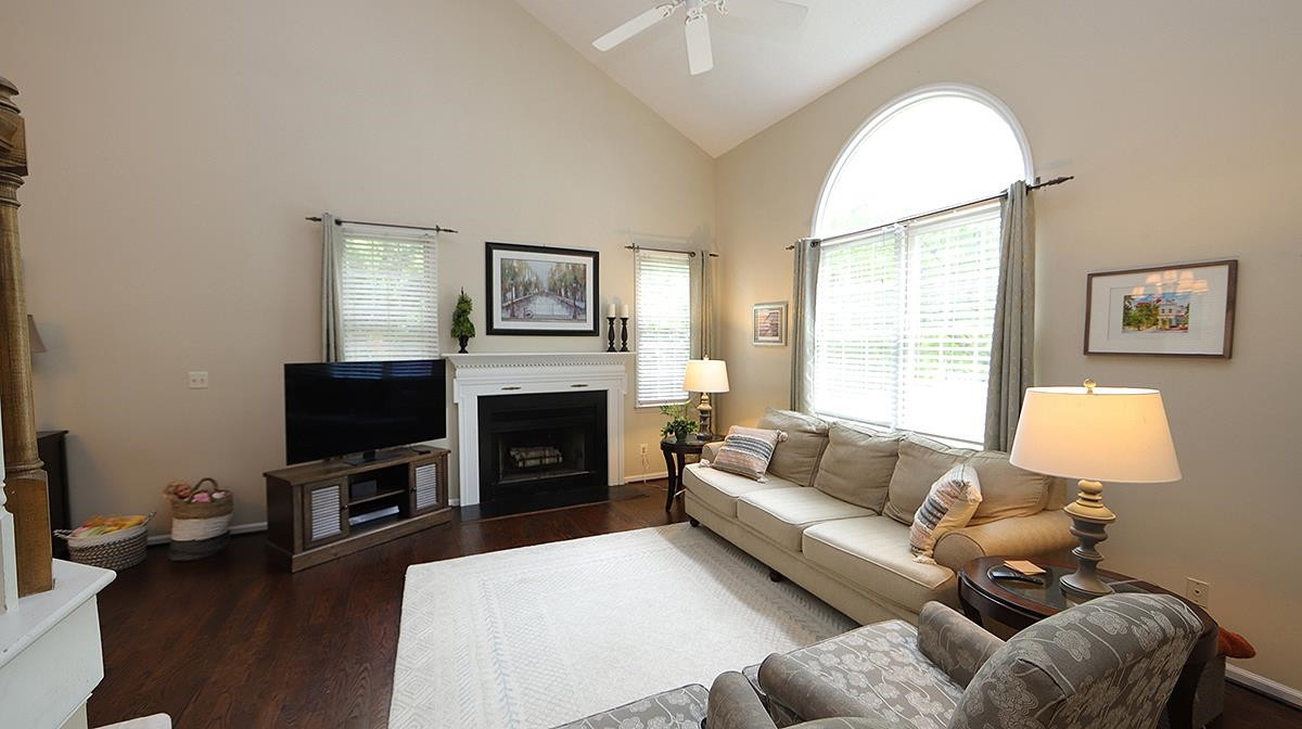 8613 Chalcombe Court Raleigh, NC 27615 - Photo 2 of 12 Photo 2