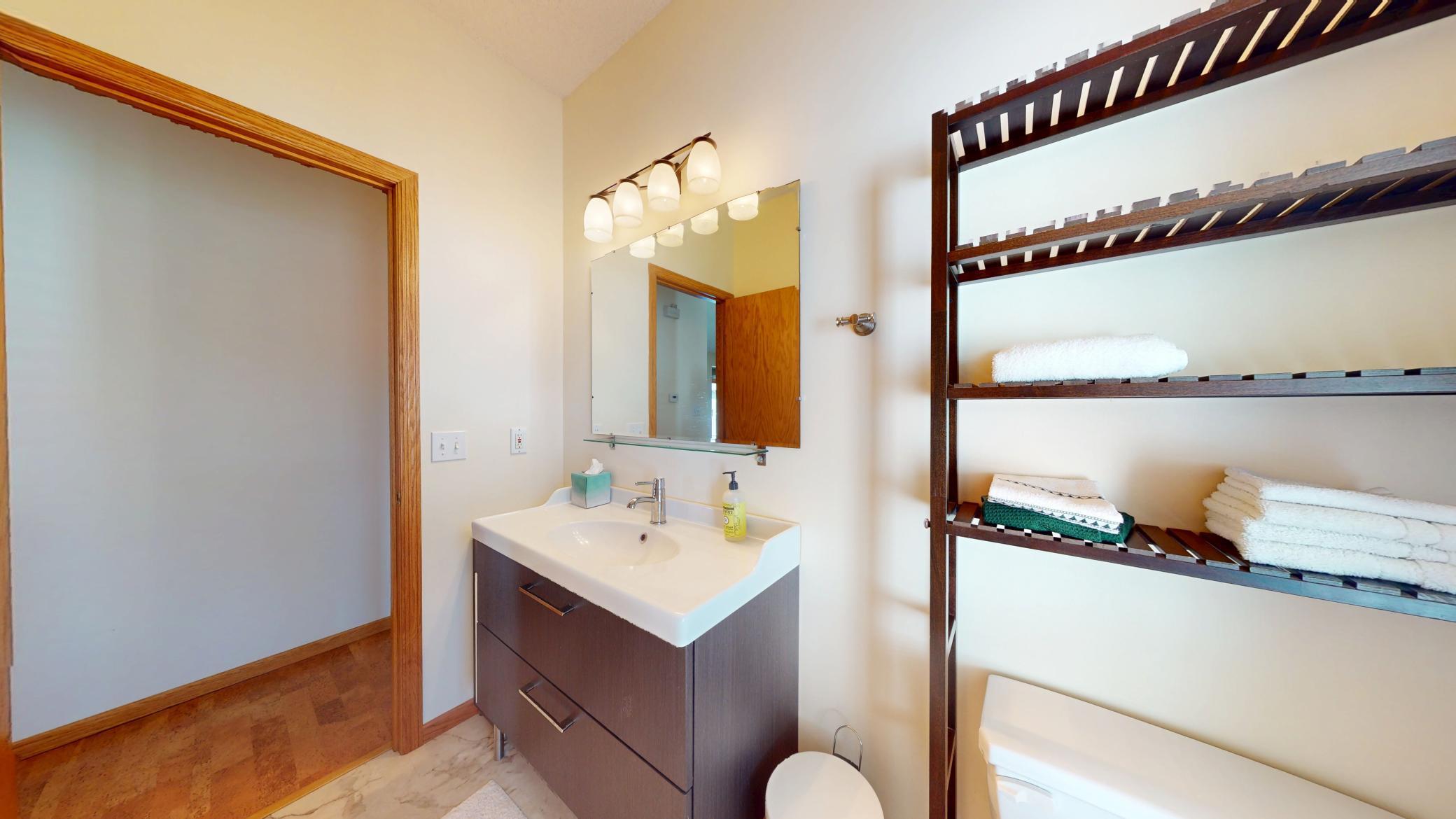 2524 Parkhill Lane Southwest Rochester, MN 55902 - Photo 15 of 40 Gallery Image 15