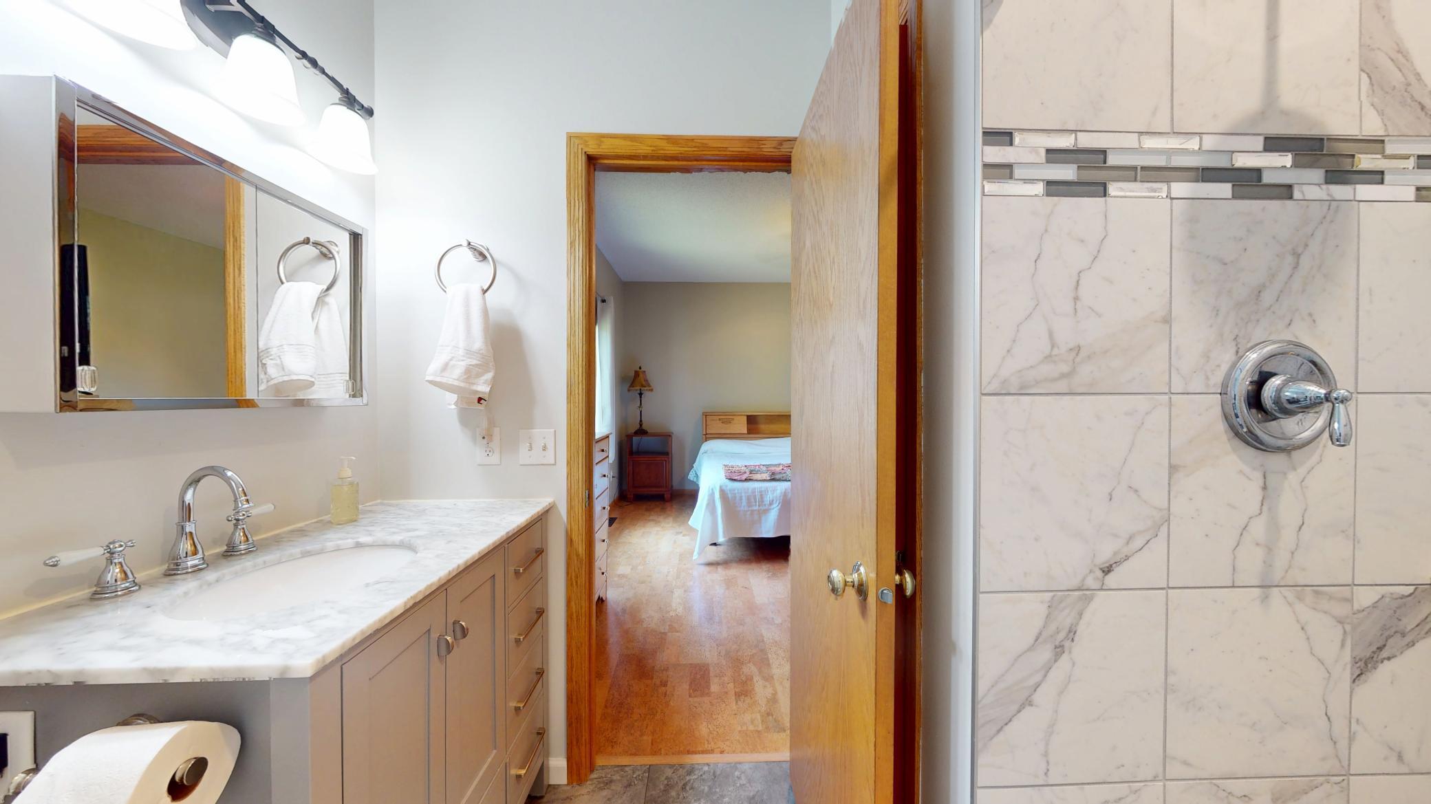2524 Parkhill Lane Southwest Rochester, MN 55902 - Photo 22 of 40 Gallery Image 22