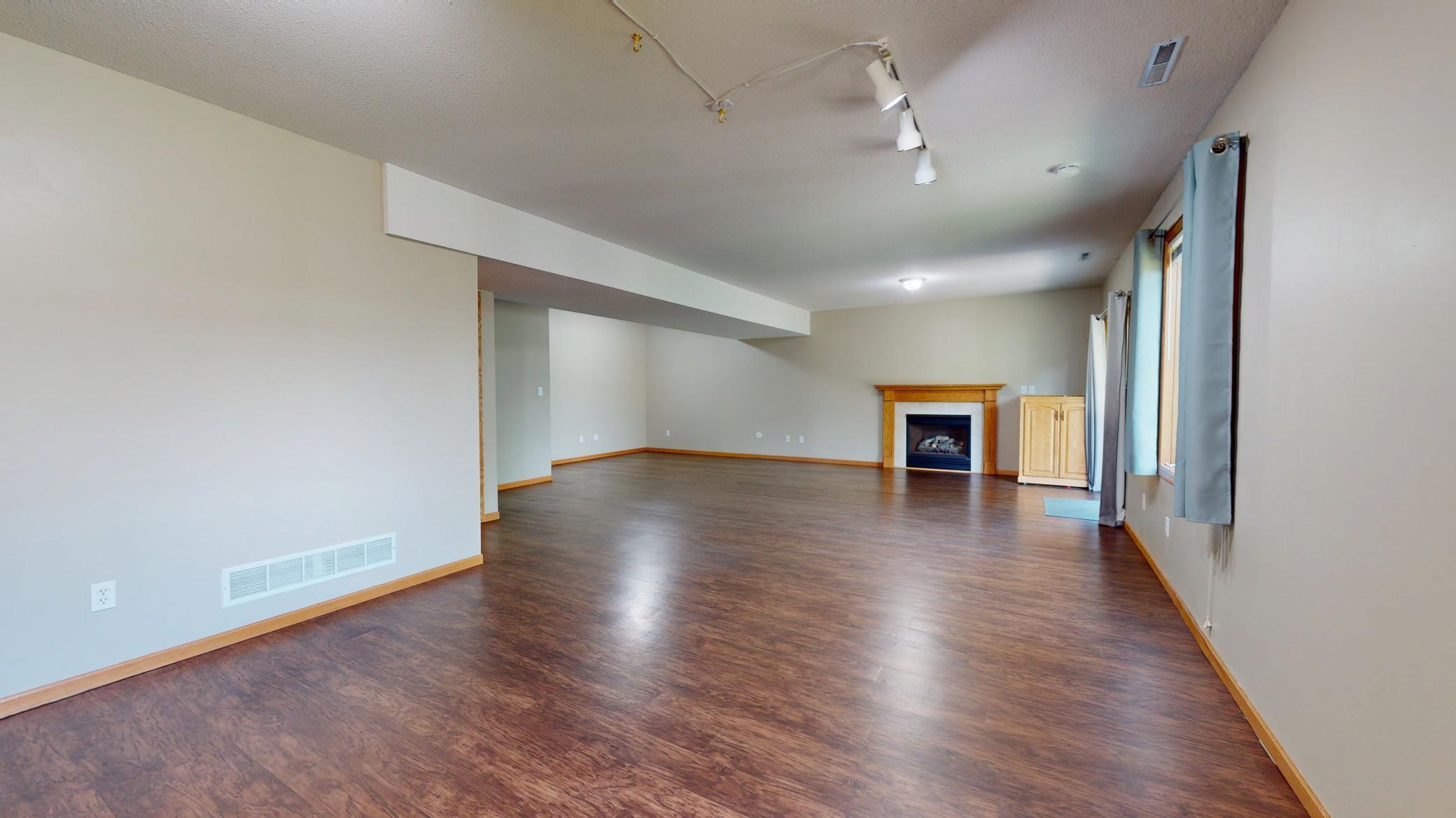 2524 Parkhill Lane Southwest Rochester, MN 55902 - Photo 26 of 40 Gallery Image 26