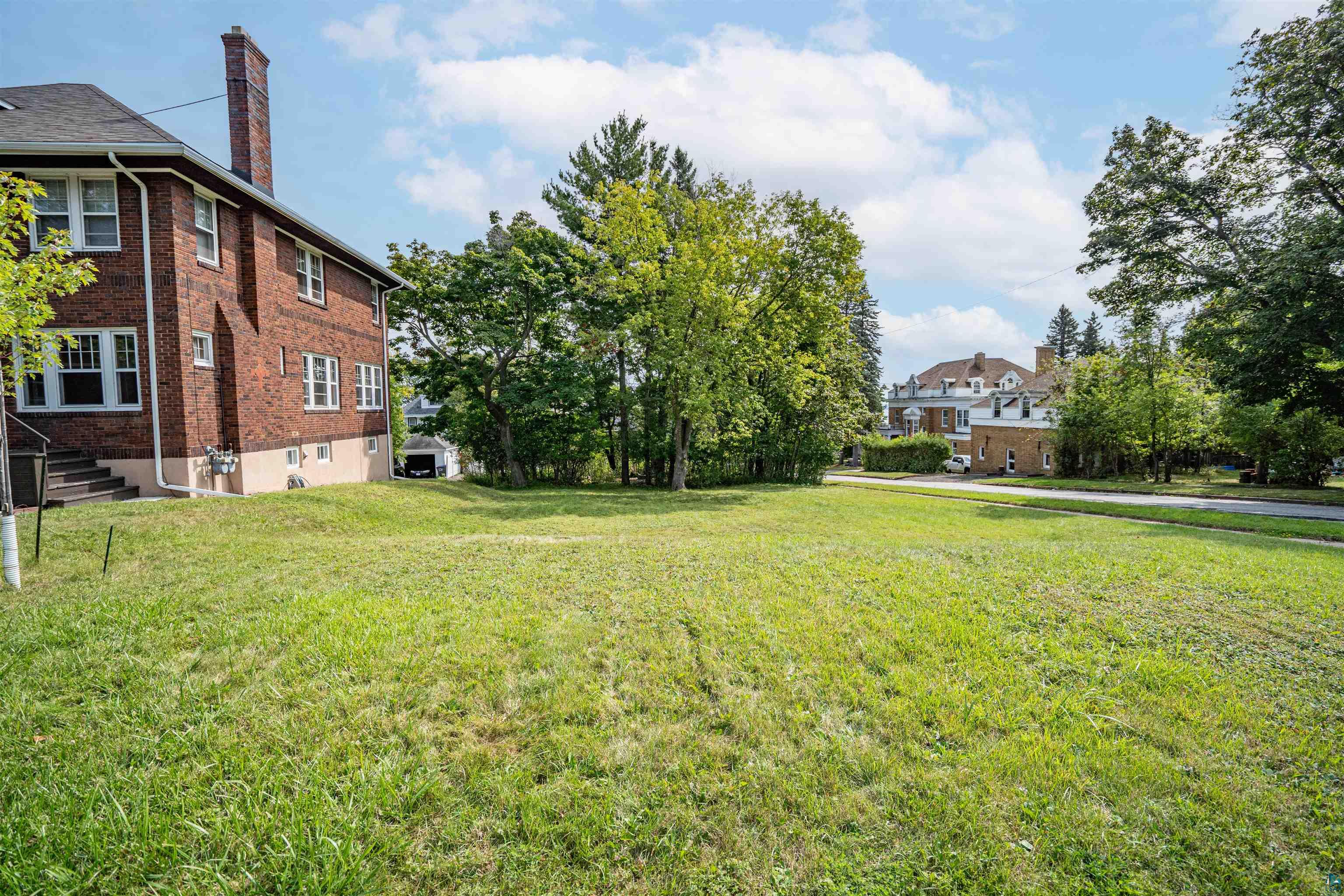 200 East 3rd Street Duluth, MN 55812 - Photo 5 of 9