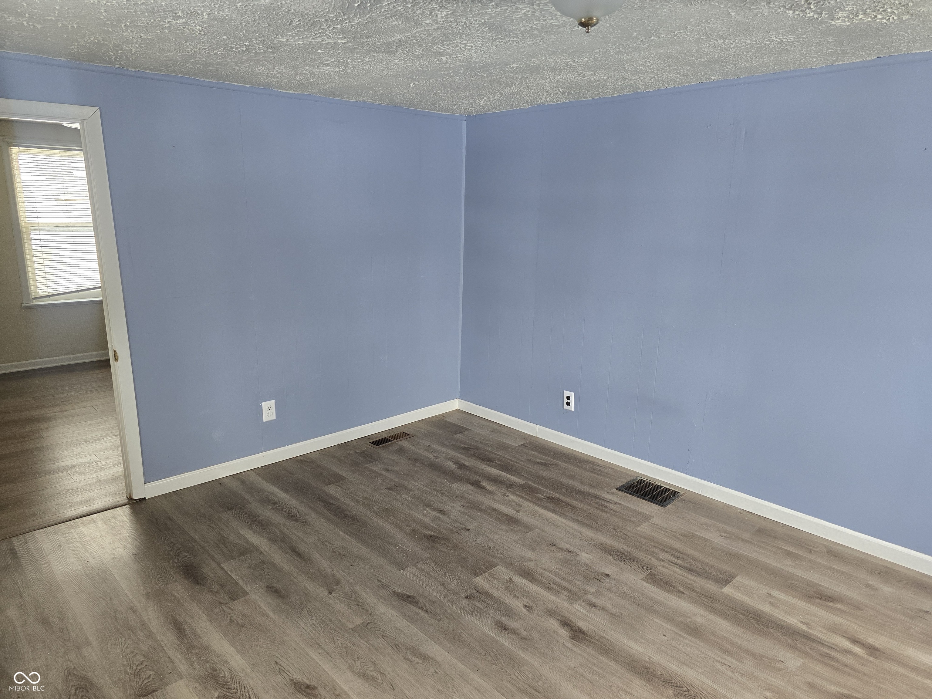 3059 South Lockburn Street Indianapolis, IN 46221 - Photo 12 of 23