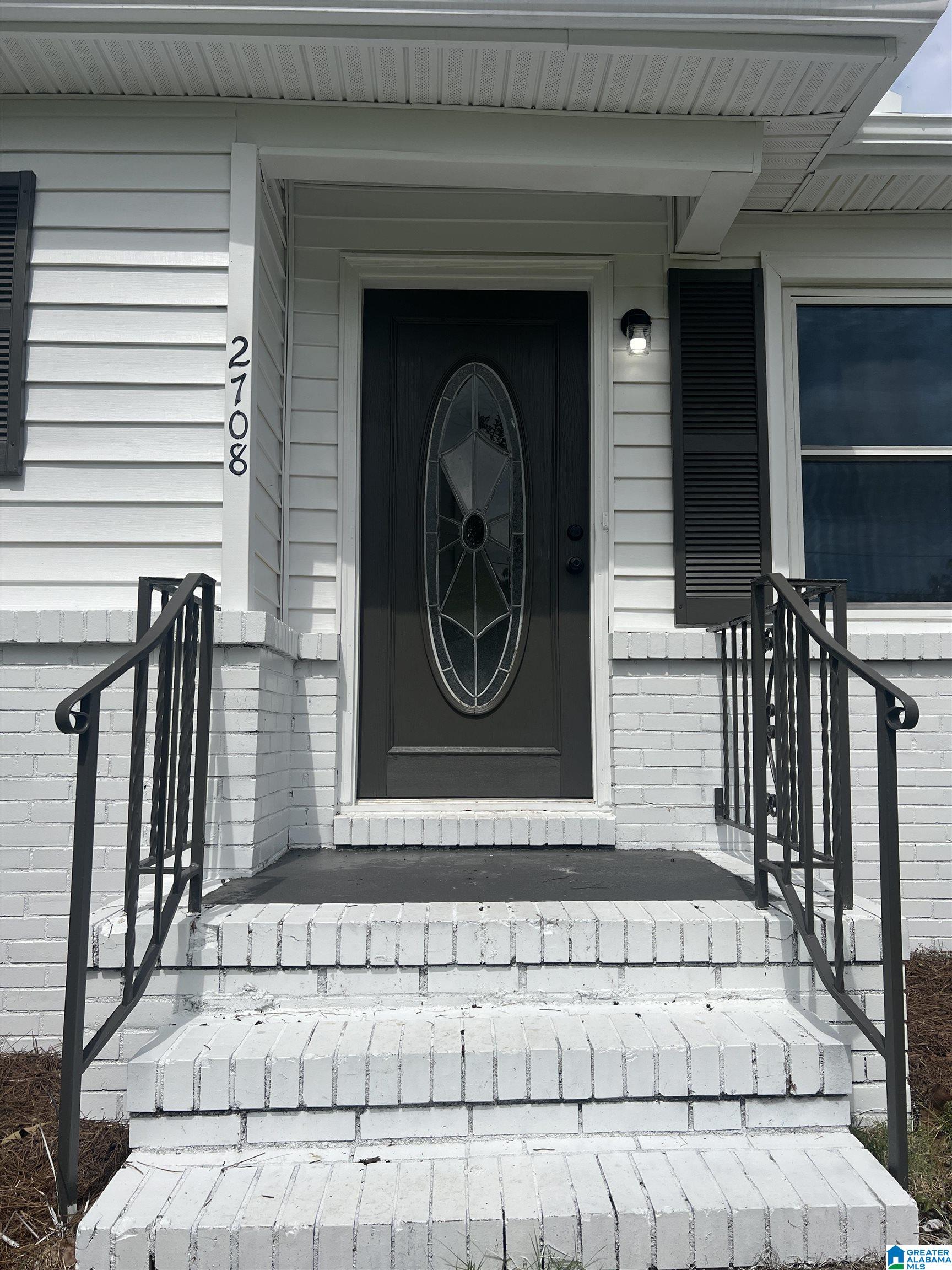 2708 9th Street Northeast Birmingham, AL 35215 - Photo 4 of 39