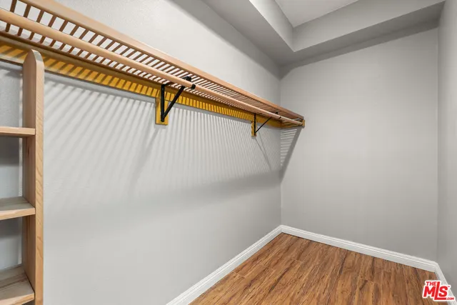 $775,000 | 8160 Manitoba Street, Unit 208, Playa del Rey, CA 90293