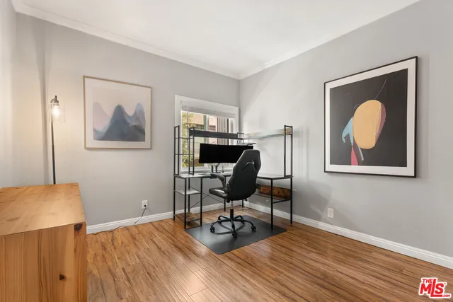 $775,000 | 8160 Manitoba Street, Unit 208, Playa del Rey, CA 90293