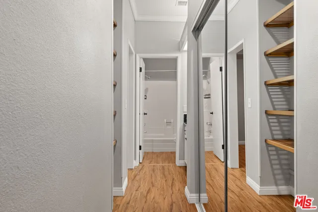 $775,000 | 8160 Manitoba Street, Unit 208, Playa del Rey, CA 90293