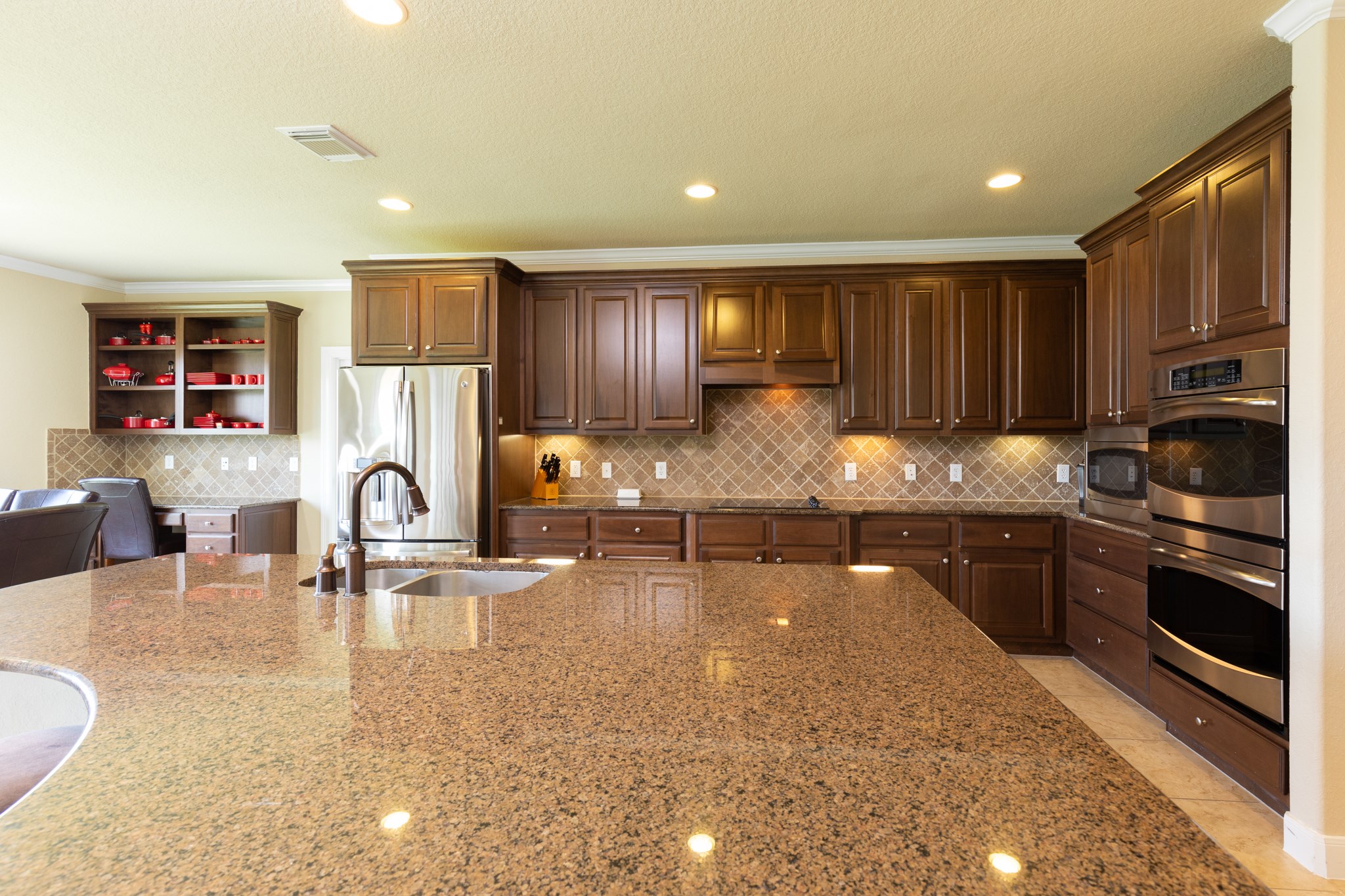 162 West Hullwood Court Spring, TX 77389 - Photo 17 of 50