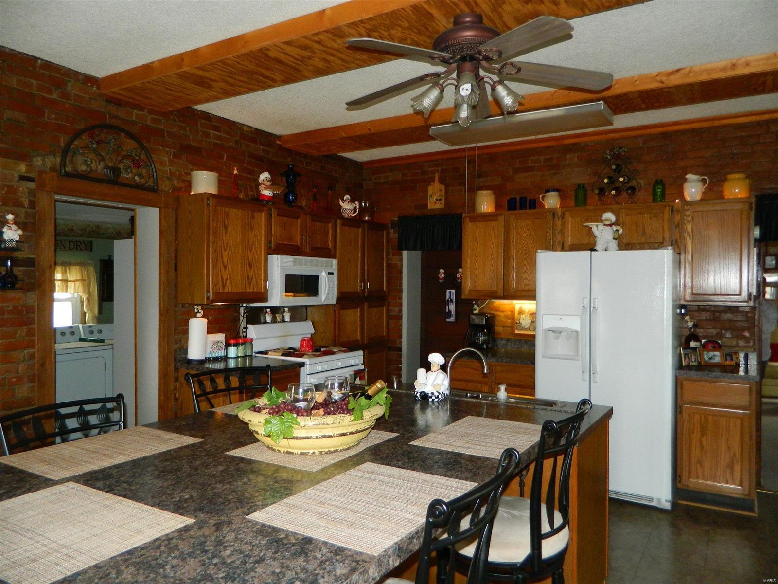 15243 N Road Butler, IL 62015 - Photo 28 of 52 Gallery Image 28