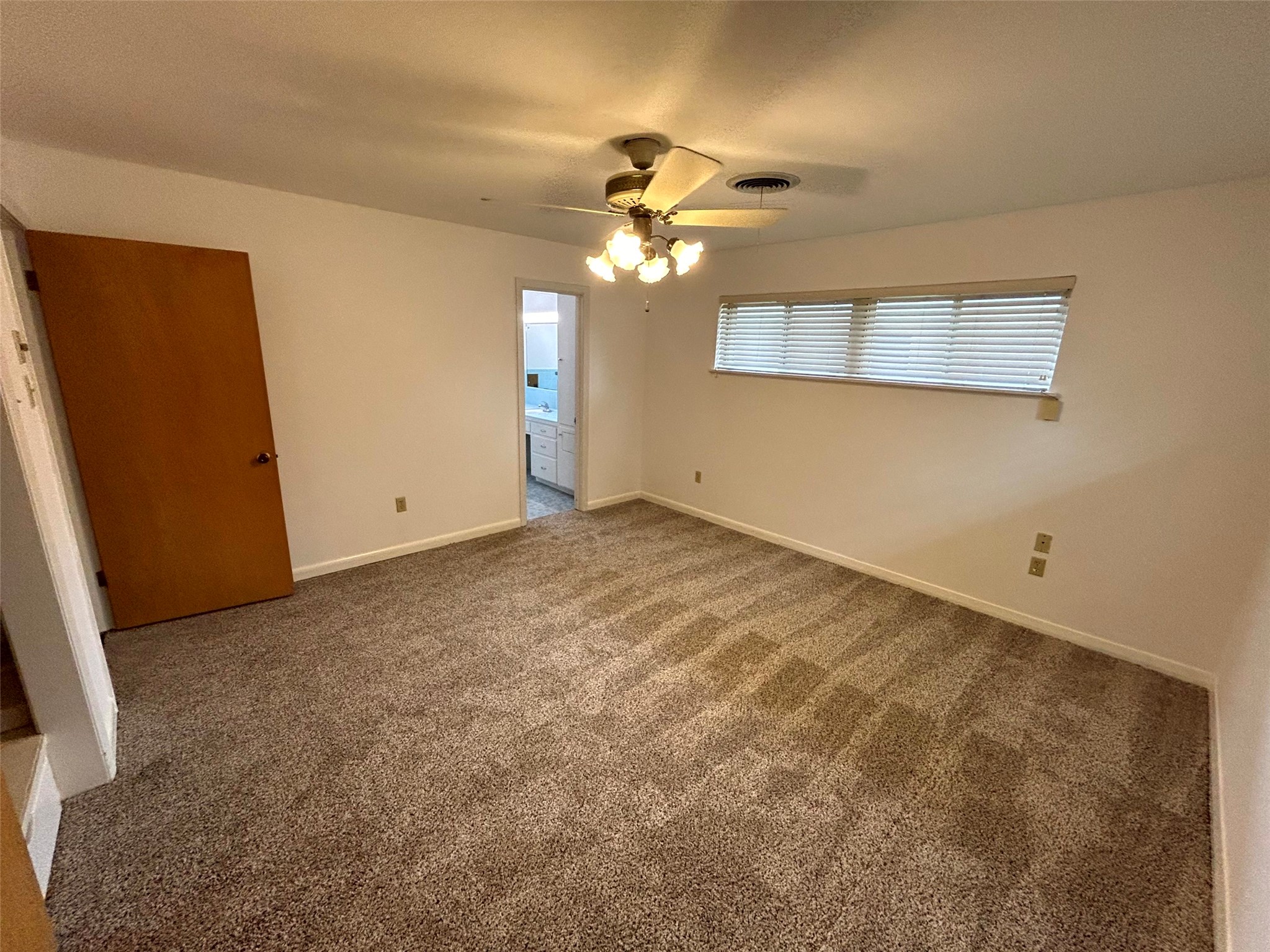 1902 Gillette Street Baytown, TX 77520 - Photo 17 of 34