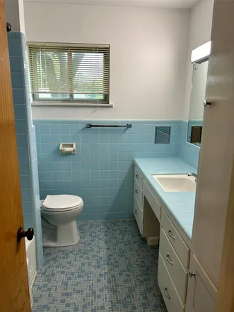 $1,895 | 1902 Gillette Street, Baytown, TX 77520