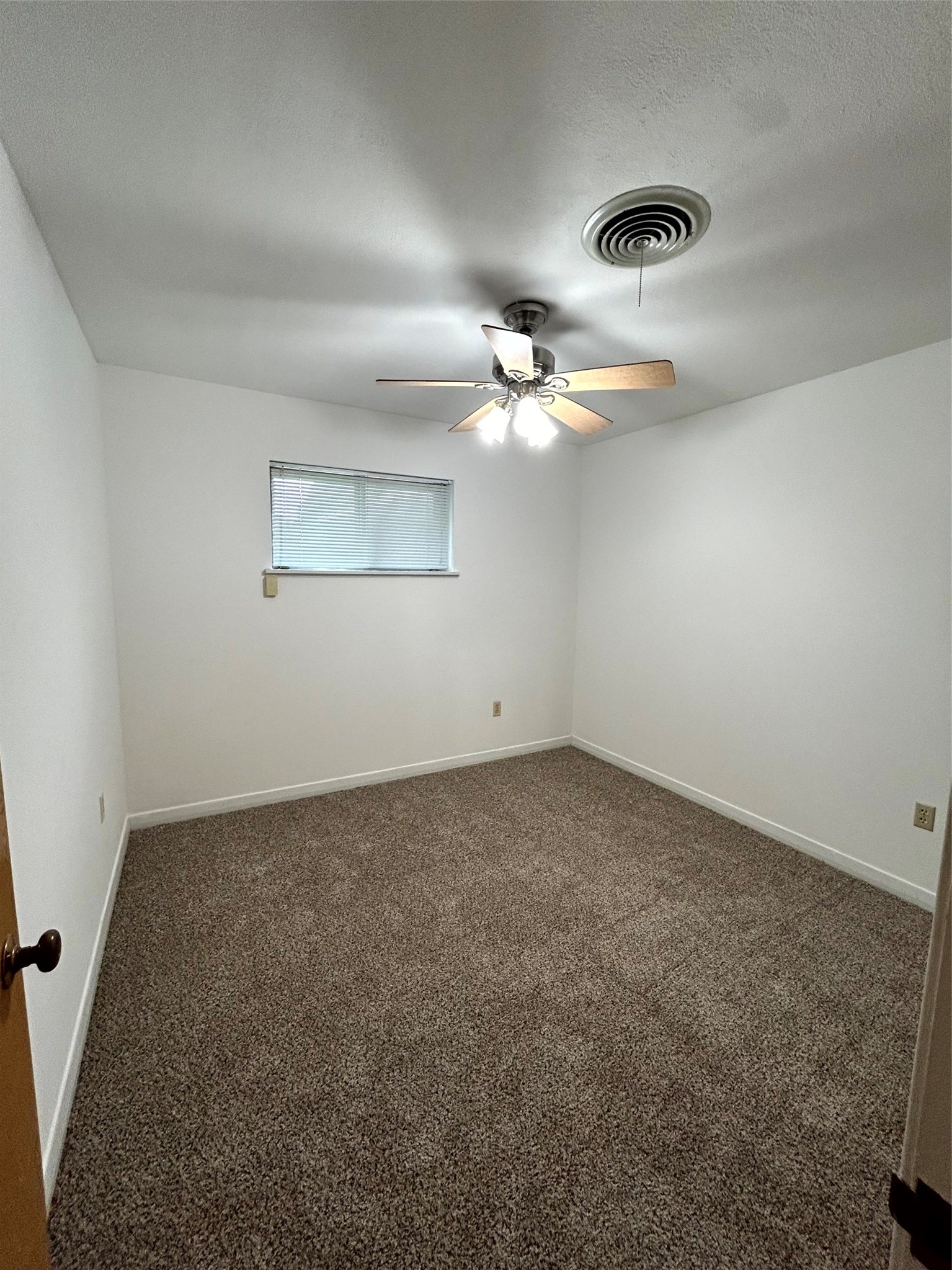 1902 Gillette Street Baytown, TX 77520 - Photo 26 of 34