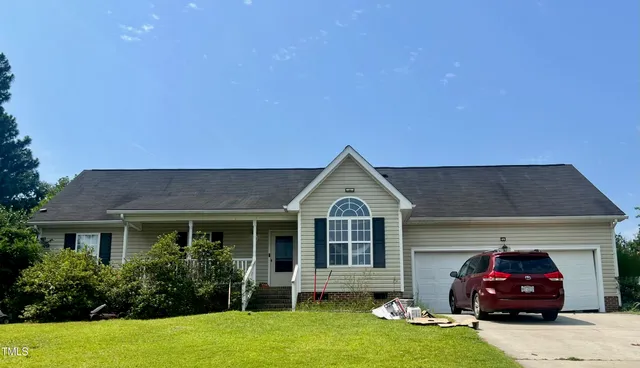 $215,000 | 1110 Roundabout Road, Cameron, NC 28326