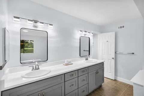 $360,000 | 5825 Truitt Circle, The Colony, TX 75056