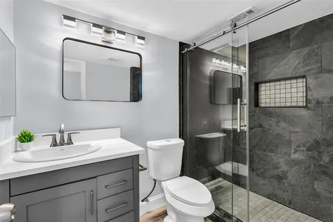 $360,000 | 5825 Truitt Circle, The Colony, TX 75056