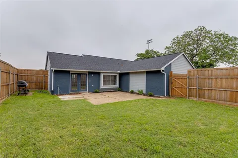 $360,000 | 5825 Truitt Circle, The Colony, TX 75056