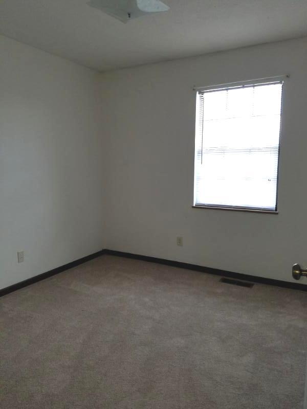 8009 Little Joe Road Powell, TN 37849 - Photo 23 of 32 Bedroom 3