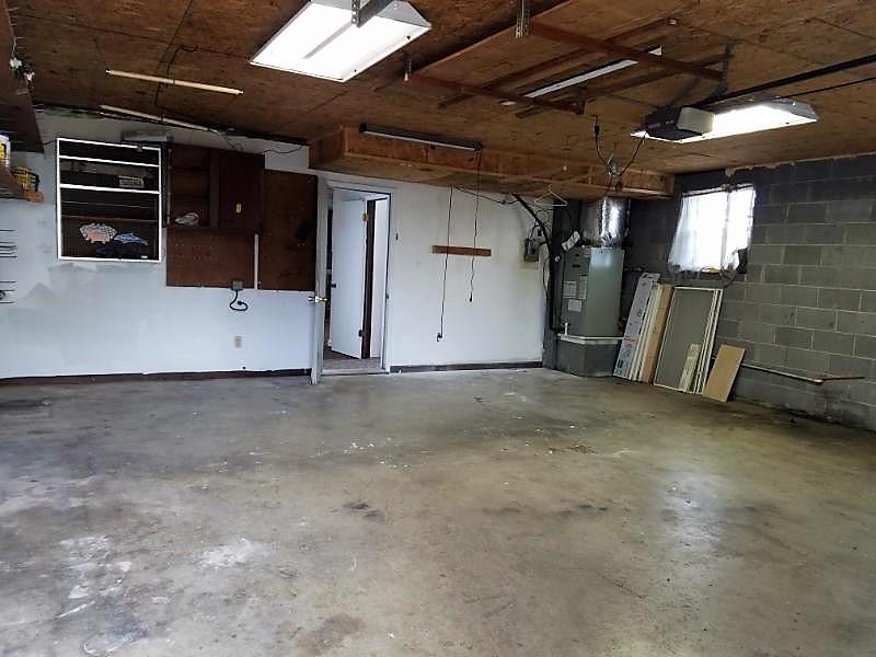 8009 Little Joe Road Powell, TN 37849 - Photo 28 of 32 20170212_140525