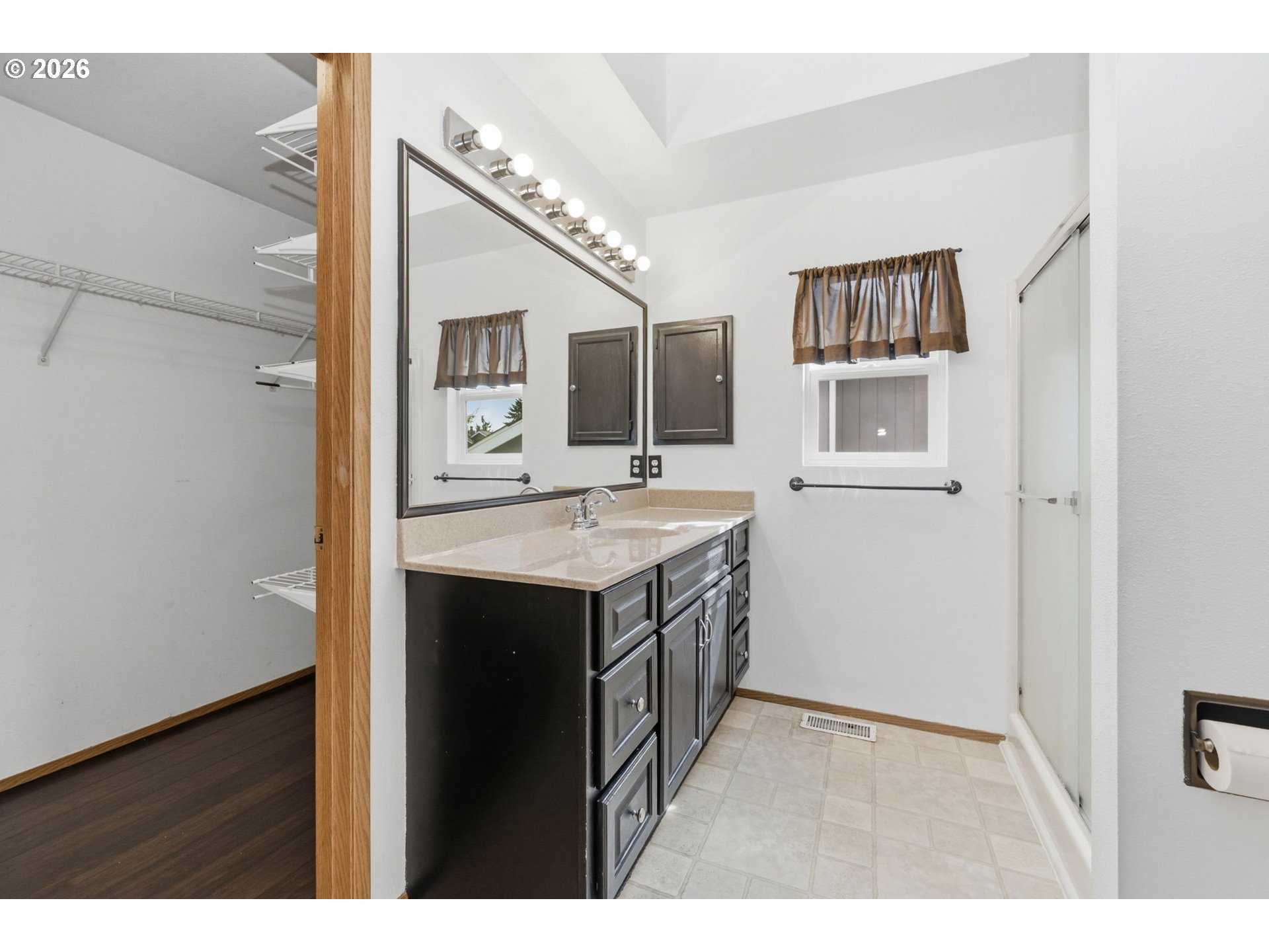 955 South 44th Street Springfield, OR 97478 - Photo 29 of 47