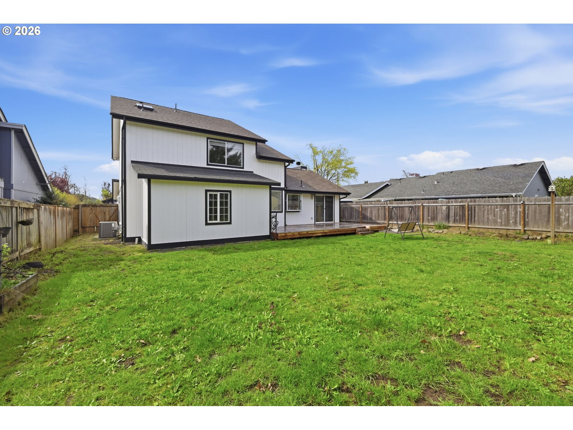 955 South 44th Street Springfield, OR 97478 - Photo 36 of 47