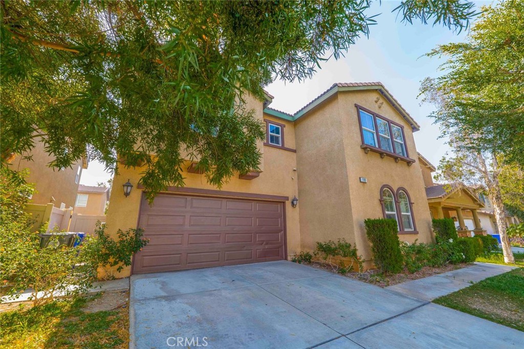 1109 North Yucca Avenue Rialto, CA 92376 - Photo 3 of 39