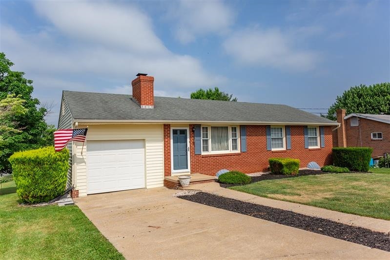 298 Grandon Road Staunton, VA 24401 - Photo 9 of 38 Gallery Image 9