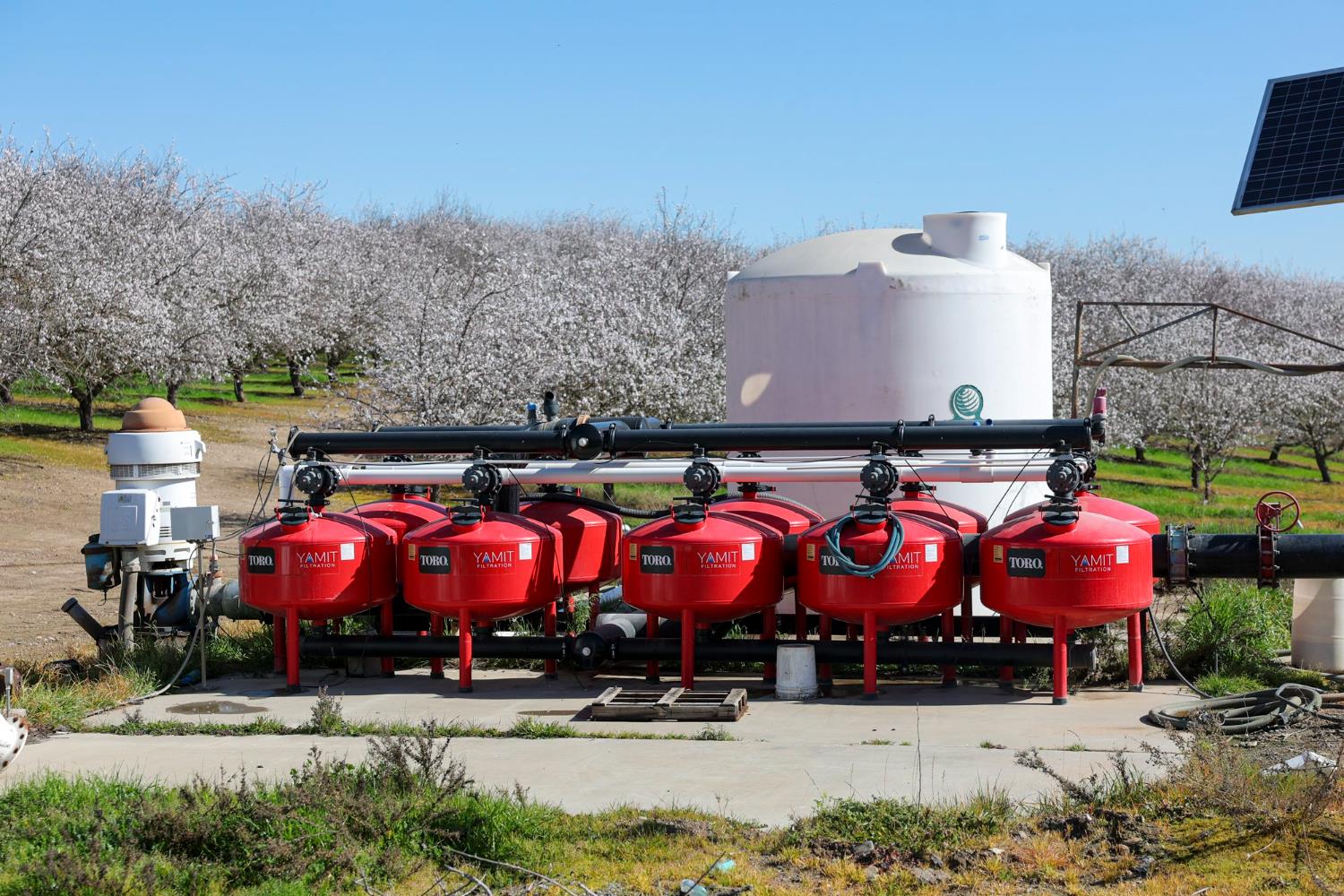 0 Horseshoe Road Oakdale, CA 95361 - Photo 13 of 24 an outdoor cafe with a table and chairs under an umbrella