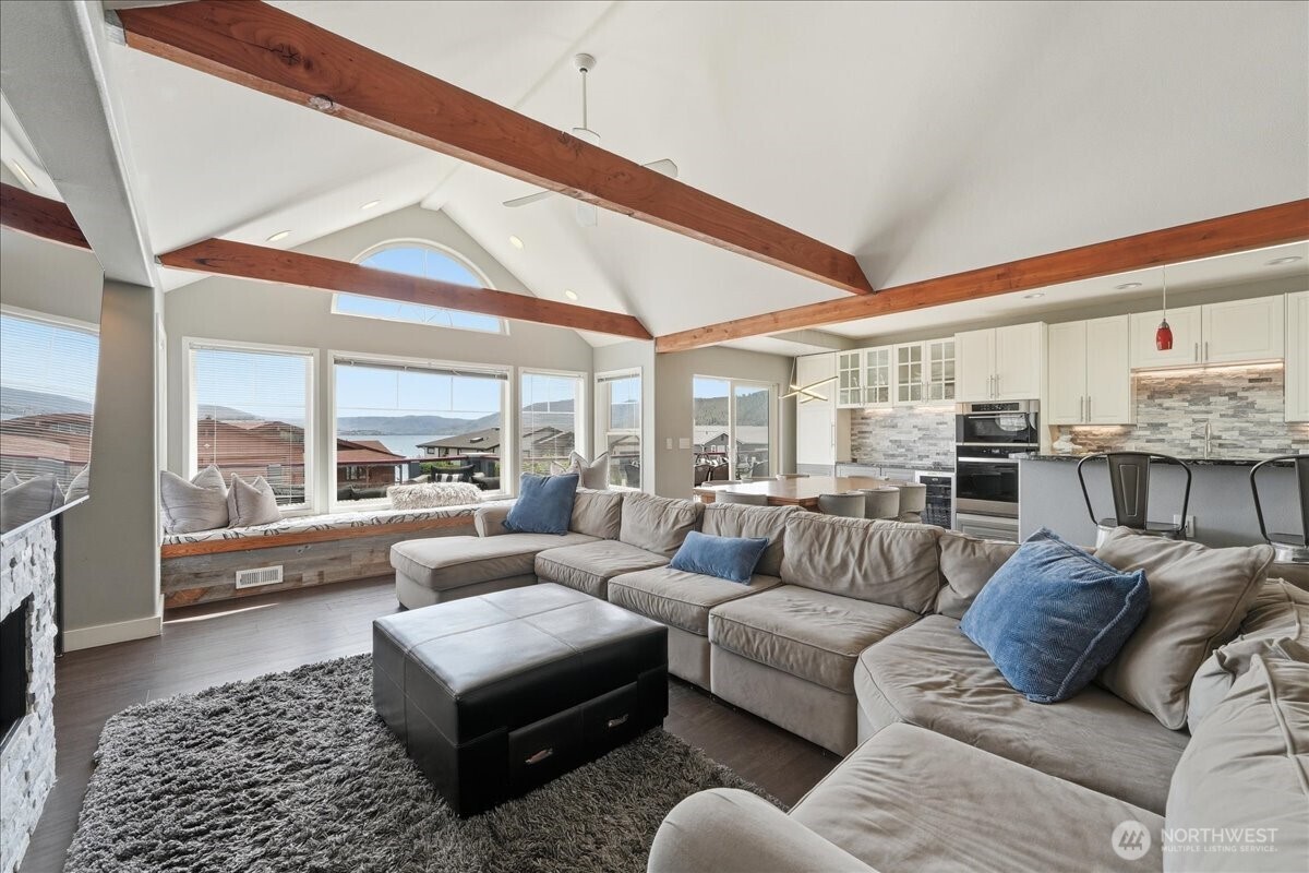 127 Chelan View Drive Manson, WA 98831 - Photo 10 of 39