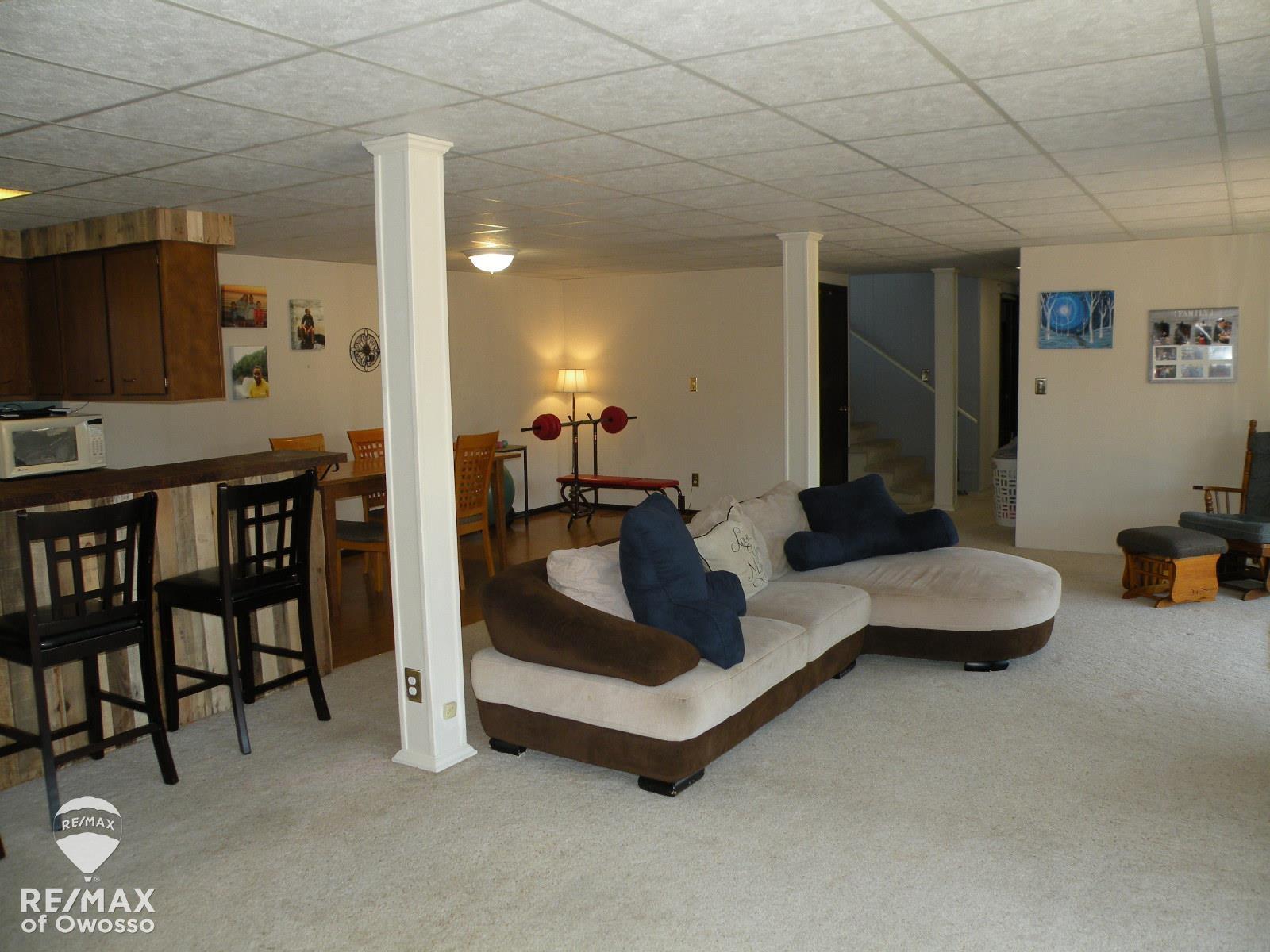 785 Getman Road Owosso, MI 48867 - Photo 18 of 27 LL Great Room