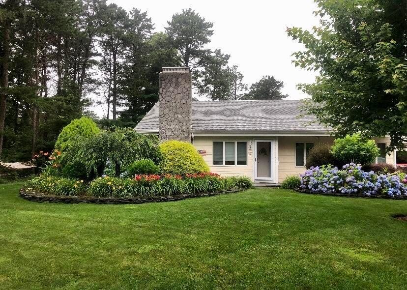 80 Salt Box Road South Yarmouth, MA 02664 - Photo 3 of 20 80 Salt Box Road - pic 1p