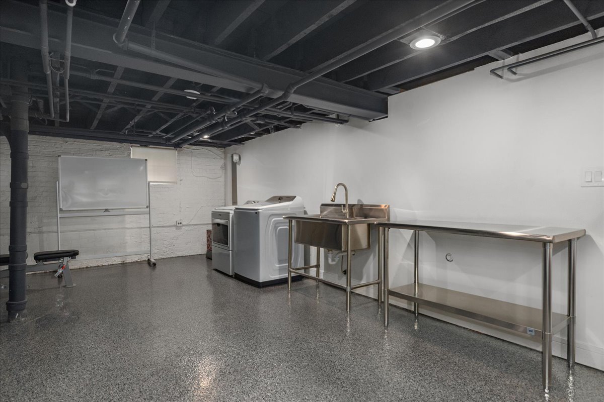 2087 West Greenleaf Avenue Chicago, IL 60645 - Photo 35 of 35 a room with storage and utility