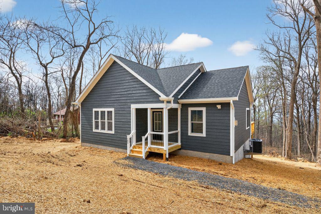 105 Old Sawmill Road Front Royal, VA 22630 - Photo 3 of 16 Gallery Image 3