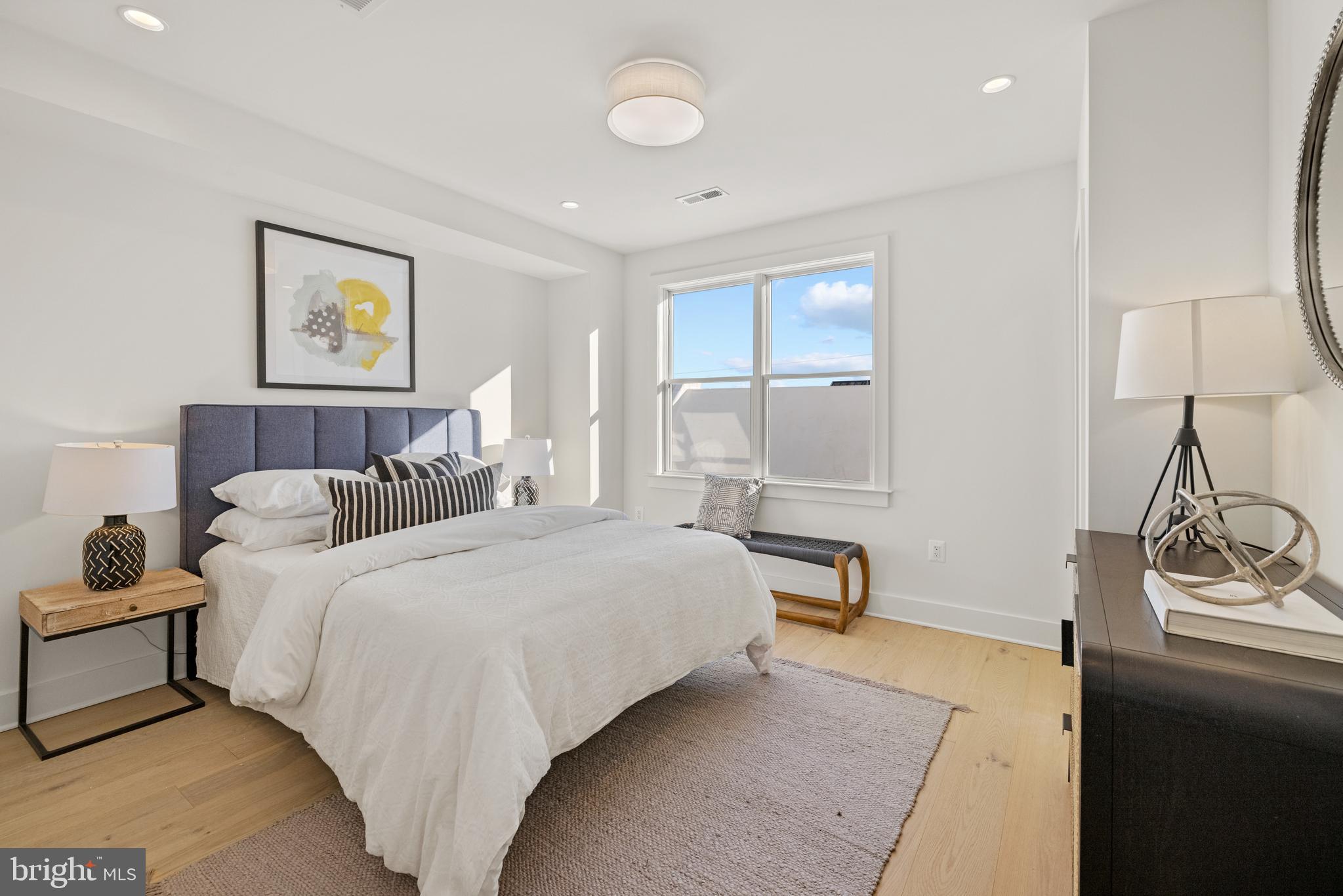 519 Longfellow Street Northwest, Unit 2 Washington, DC 20011 - Photo 13 of 32