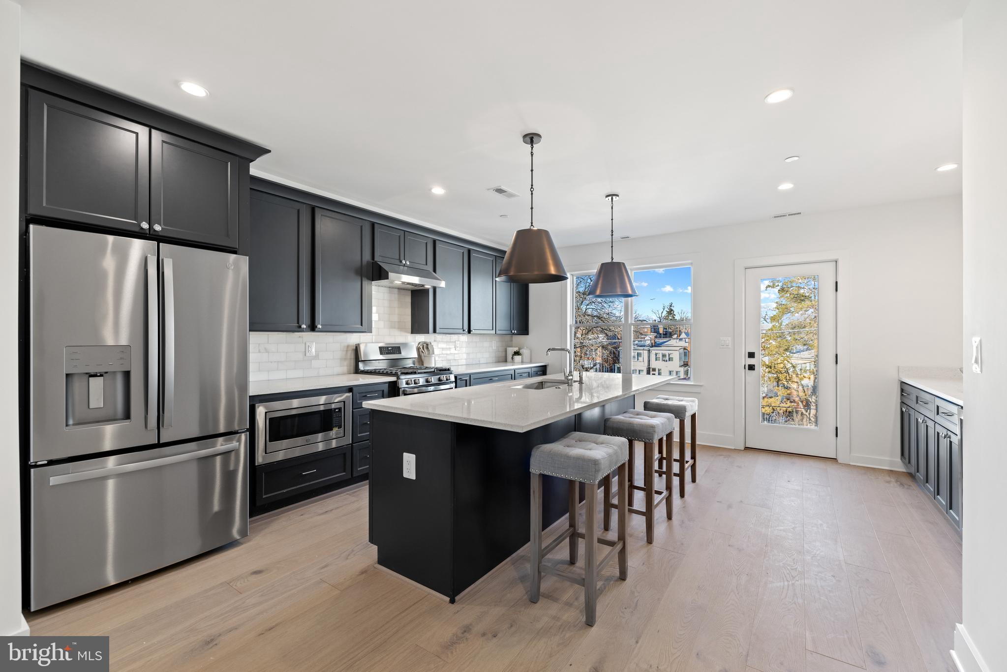 519 Longfellow Street Northwest, Unit 2 Washington, DC 20011 - Photo 2 of 32