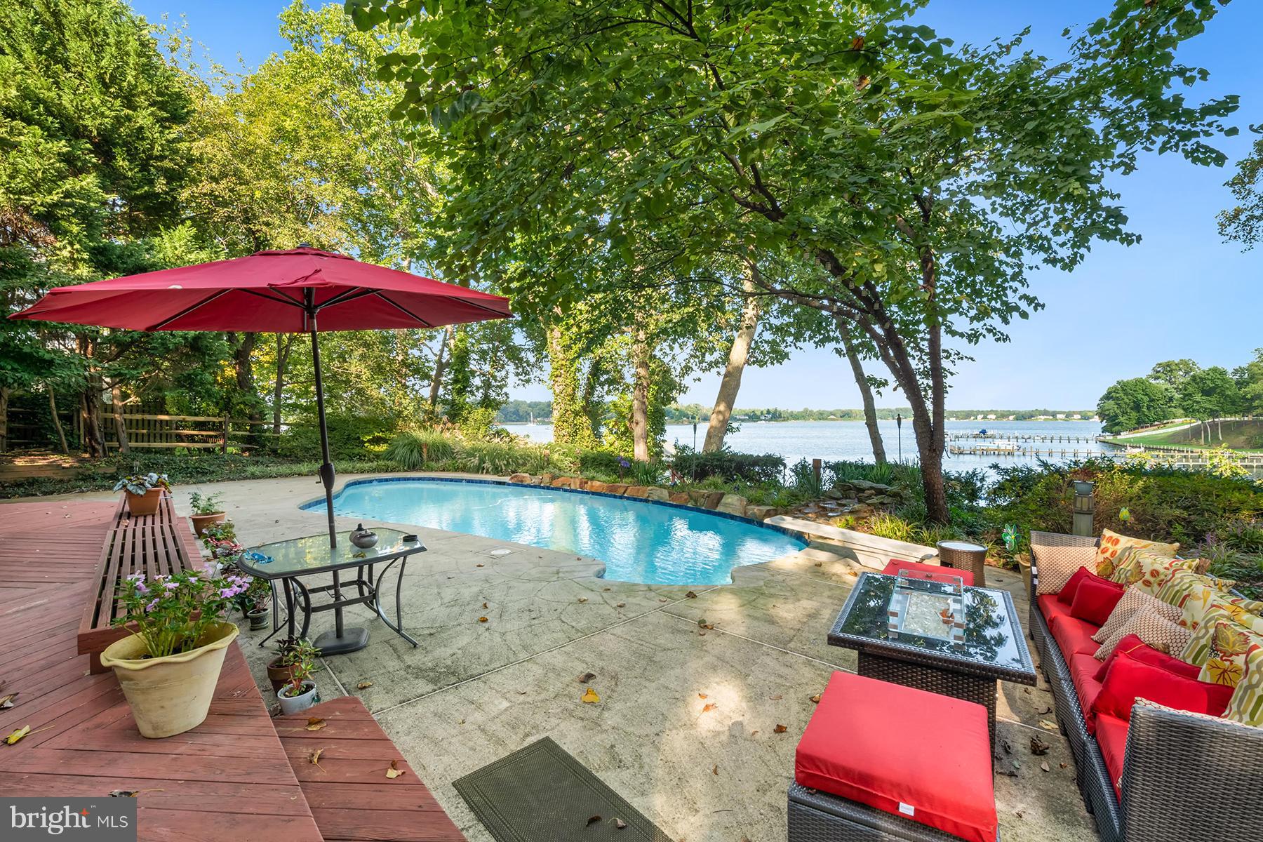 65 Slama Road Edgewater, MD 21037 - Photo 5 of 27 Tranquil outdoor living space
