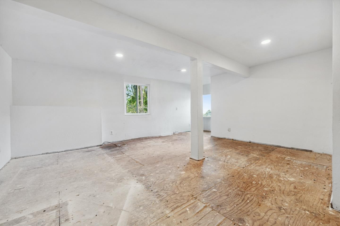 1060 Crespi Drive Pacifica, CA 94044 - Photo 28 of 32 a view of an empty room