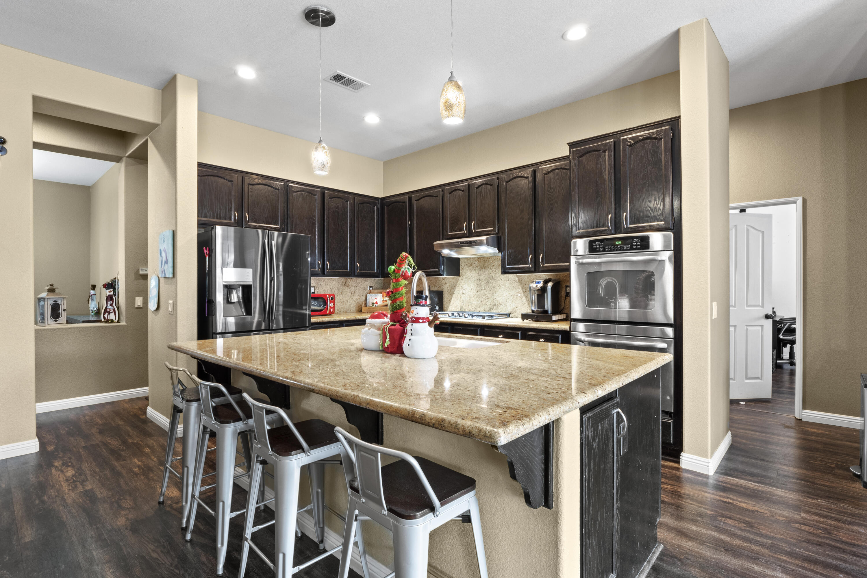 34136 Desert Road Acton, CA 93510 - Photo 11 of 56 kitchen 5