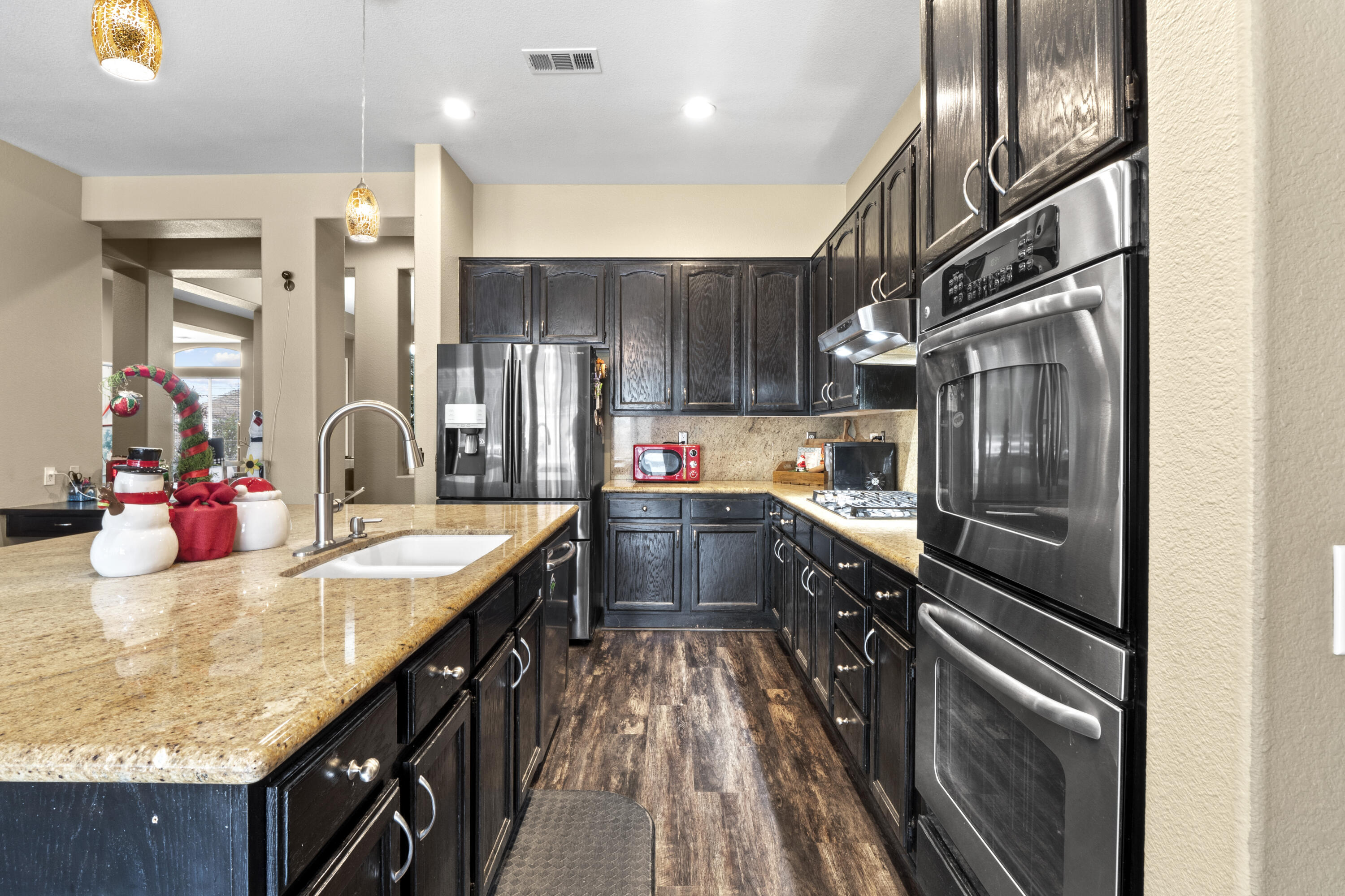 34136 Desert Road Acton, CA 93510 - Photo 9 of 56 kitchen 3