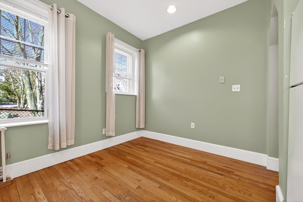 164 Strathmore Road, Unit 4 Boston, MA 02135 - Photo 8 of 31