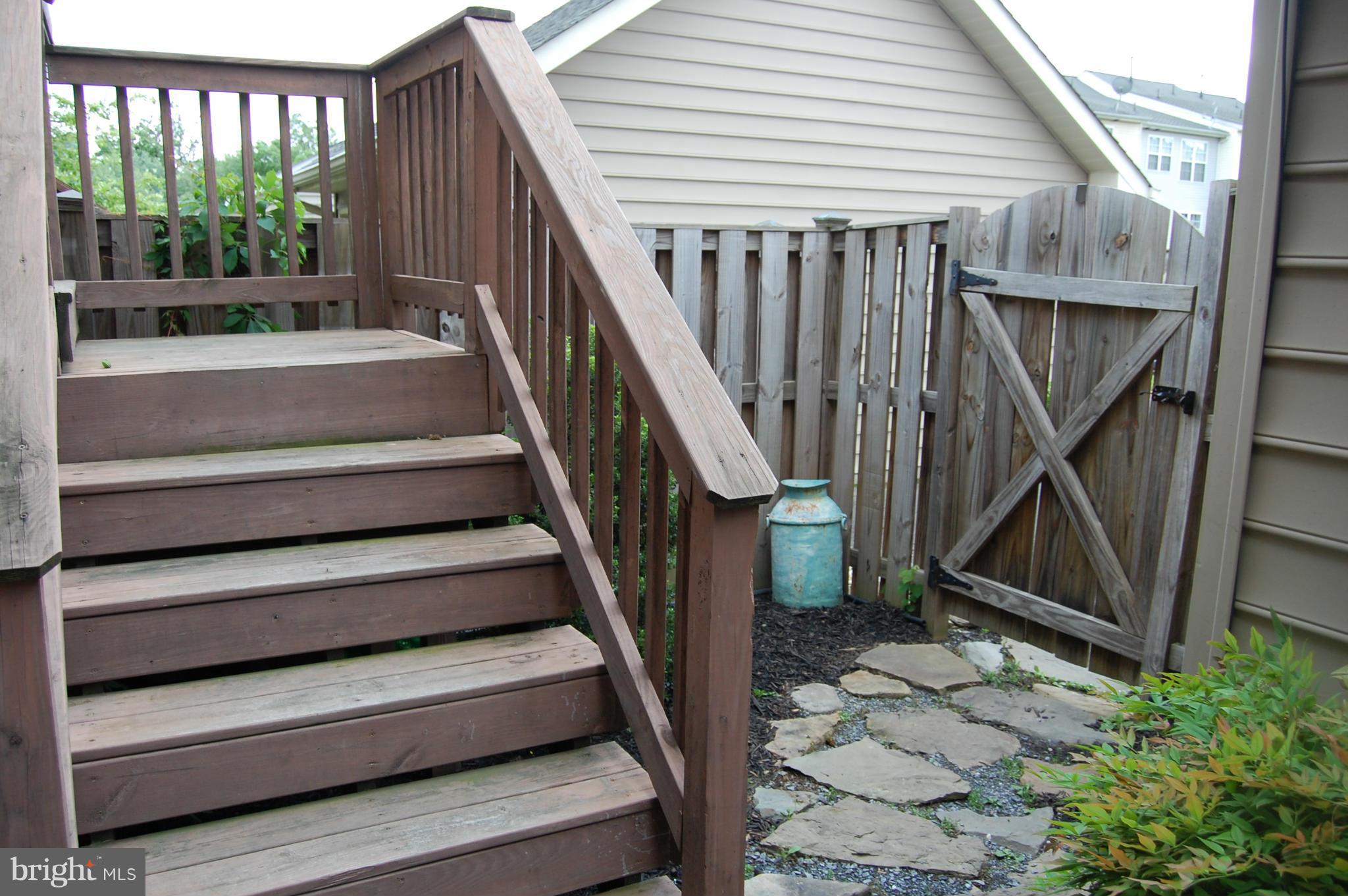 3812 Addison Woods Road Frederick, MD 21704 - Photo 27 of 30 Walkway to Parking