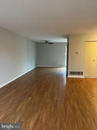 $1,850 | 68 Hopewell Lane, Unit B, Sicklerville, NJ 08081