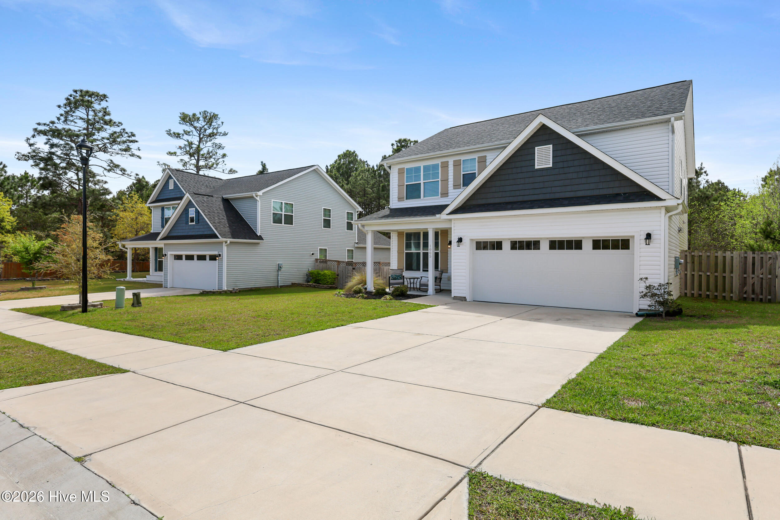 1005 Terraces Lane Hampstead, NC 28443 - Photo 4 of 48 Front