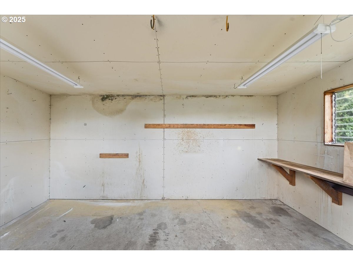 6760 Southwest 199th Court Beaverton, OR 97078 - Photo 32 of 44 a view of a storage & utility room with window