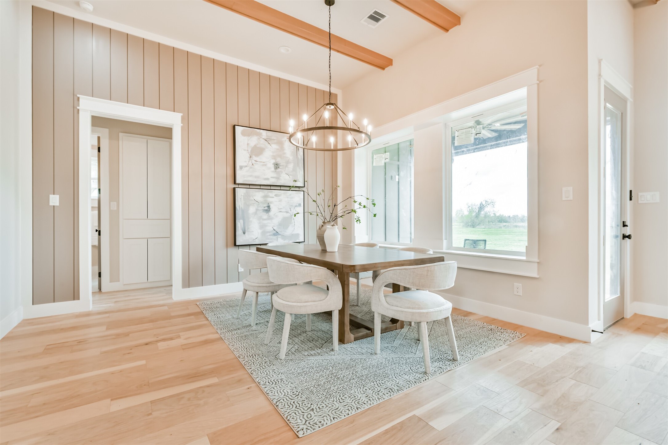 250 Pony Trail Angleton, TX 77515 - Photo 26 of 32 Expansive dining room with stunning lake views.
