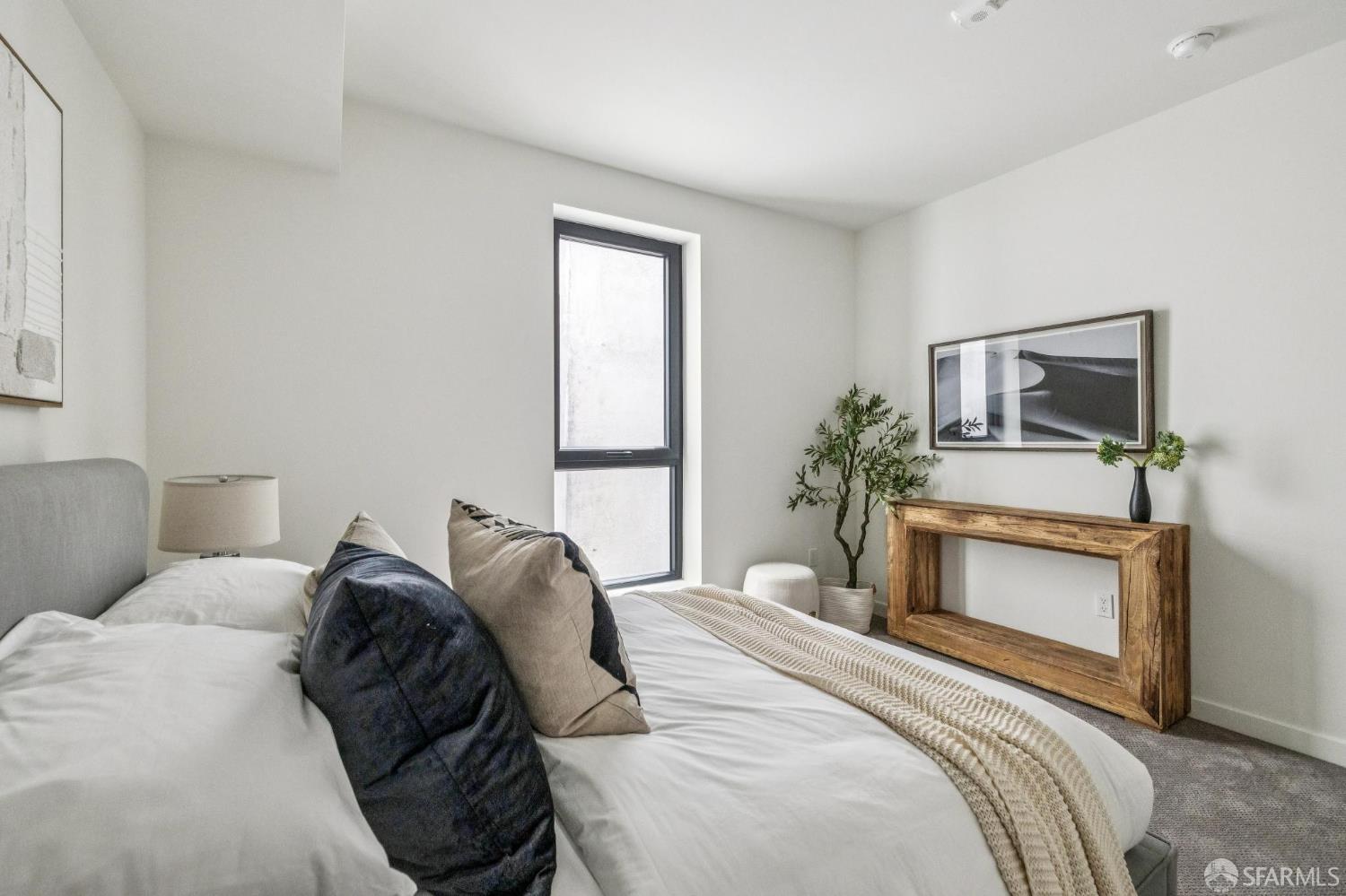 915 North Point Street, Unit R4 San Francisco, CA 94109 - Photo 17 of 27