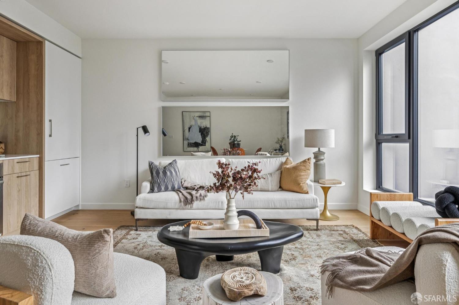 915 North Point Street, Unit R4 San Francisco, CA 94109 - Photo 5 of 27