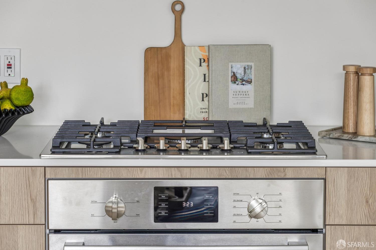 915 North Point Street, Unit R4 San Francisco, CA 94109 - Photo 9 of 27