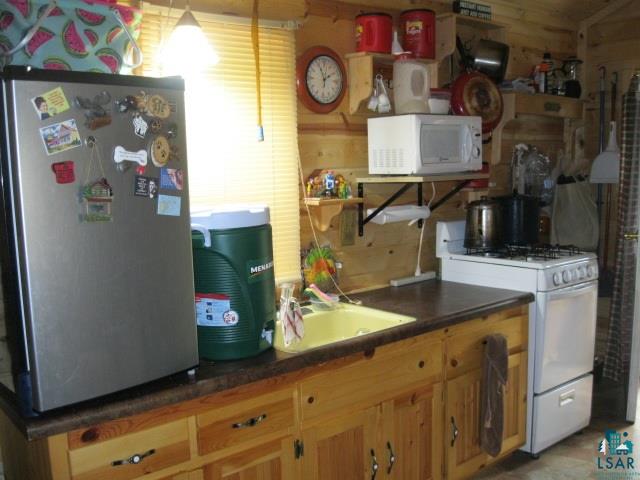 26900 McCutcheon Road Bayfield, WI 54814 - Photo 11 of 23 Gallery Image 11