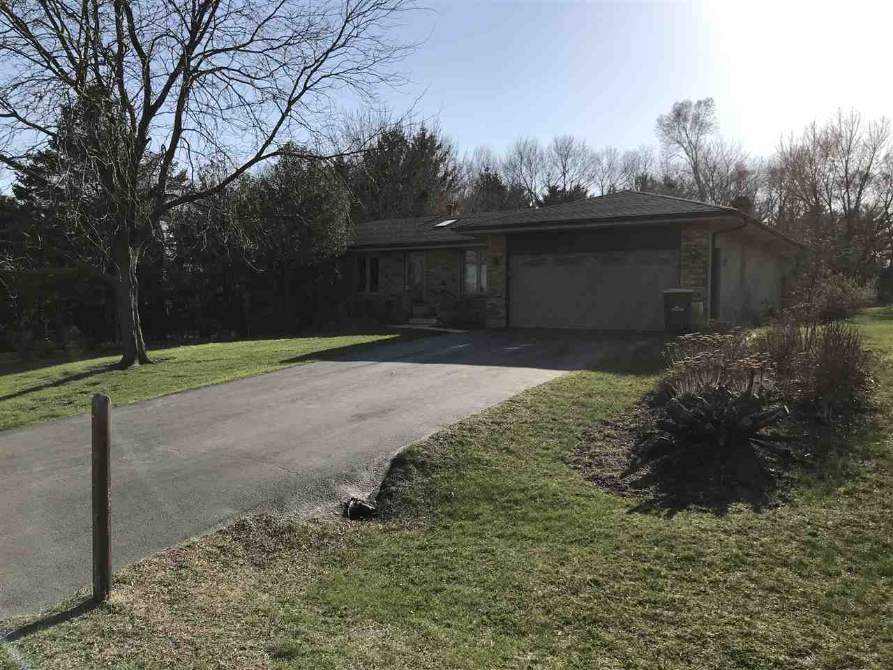 12820 Annapolis Road Rockton, IL 61072 - Photo 1 of 15 Gallery Image 1